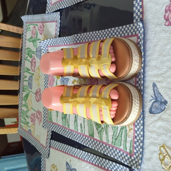 Lucky brand sandals - Picture 2 of 6